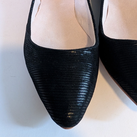 Women's Black Ballet Flats - Picture 4 of 7